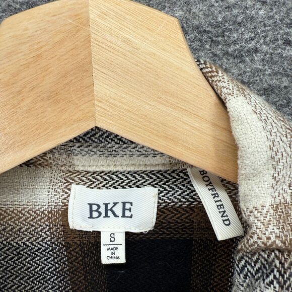 BKE Shirt Women S Small White PLaid Button Up Collared Boyfriend Long Sleeve - Picture 3 of 8